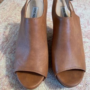 Steve Madden platform wedge sandals